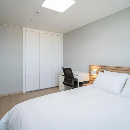 Jeju Central Park Residence Exterior photo