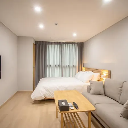 Jeju Central Park Residence Exterior photo